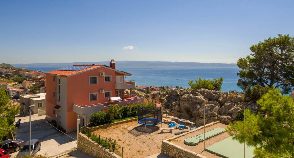 villa_ajduk_podstrana_view